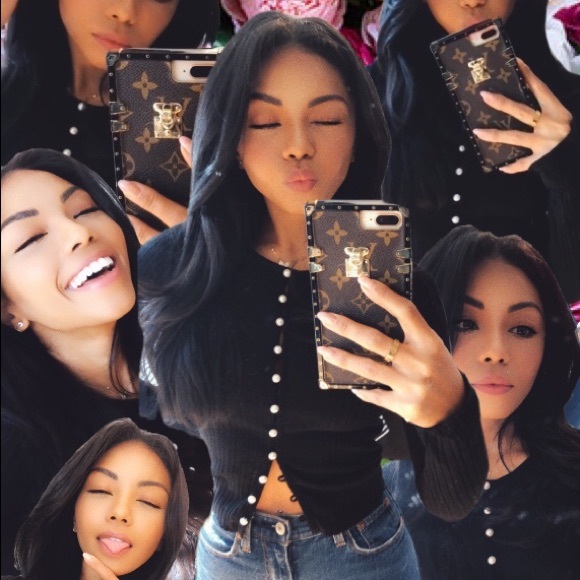 Meet your Posher, Cam - Picture 2 of 4